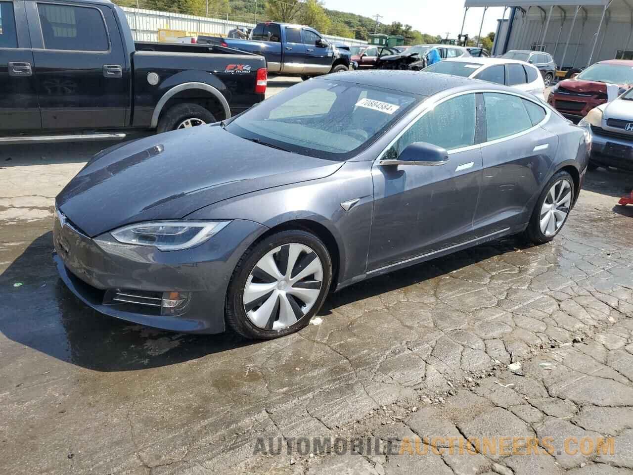 5YJSA1E40LF390594 TESLA MODEL S 2020