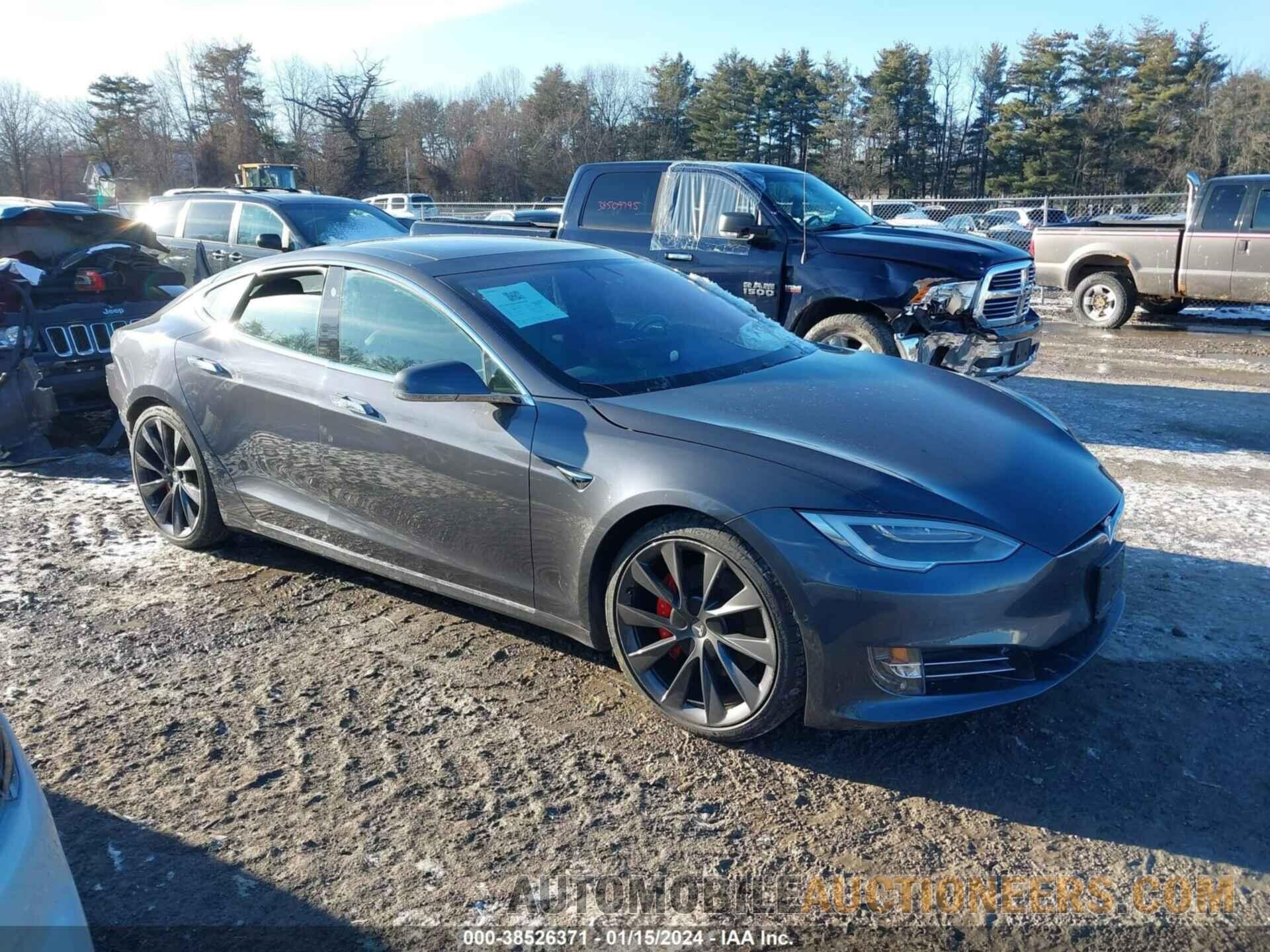 5YJSA1E41JF284166 TESLA MODEL S 2018