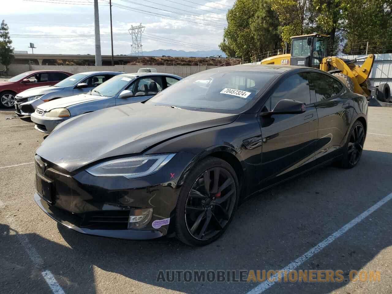 5YJSA1E41JF294955 TESLA MODEL S 2018