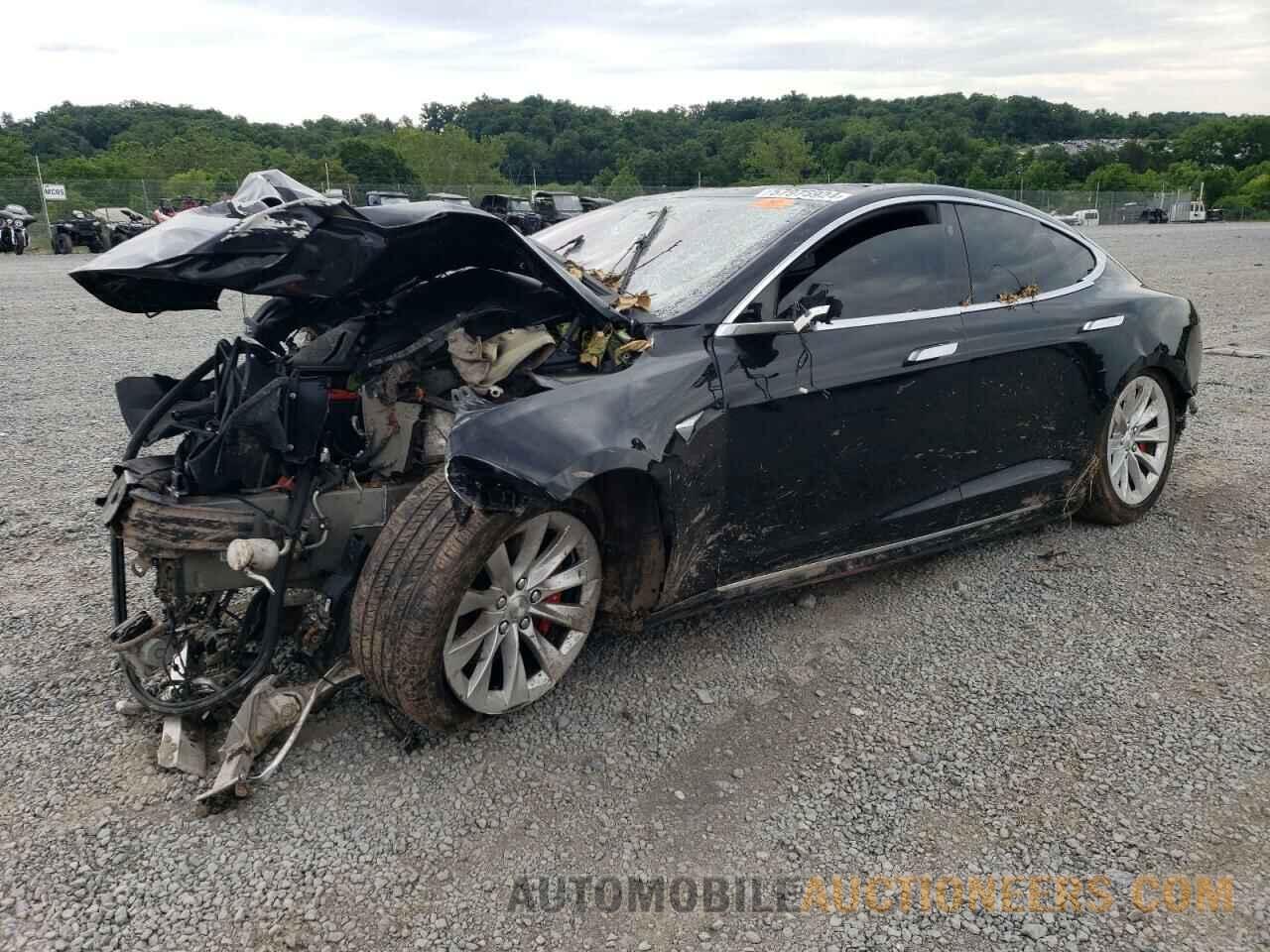 5YJSA1E41JF297810 TESLA MODEL S 2018