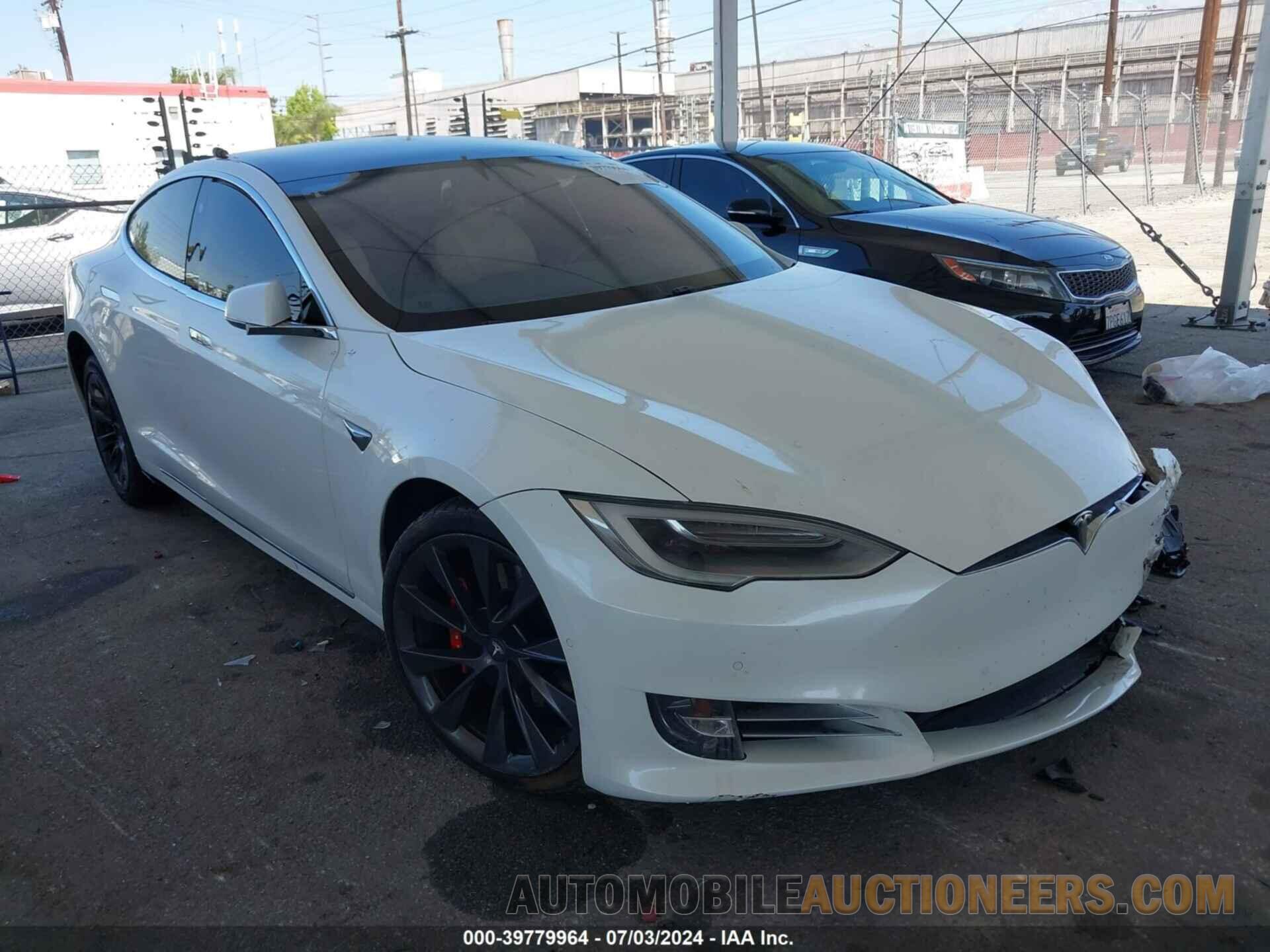 5YJSA1E41LF366496 TESLA MODEL S 2020