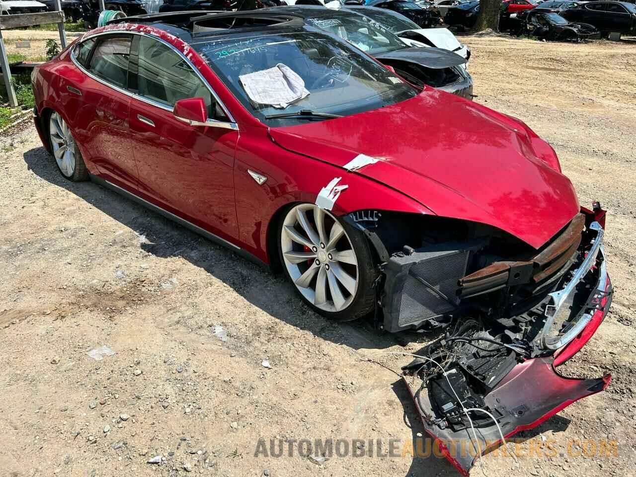 5YJSA1E42FF114101 TESLA MODEL S 2016