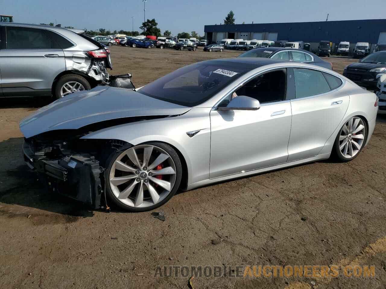 5YJSA1E42HF224987 TESLA MODEL S 2017