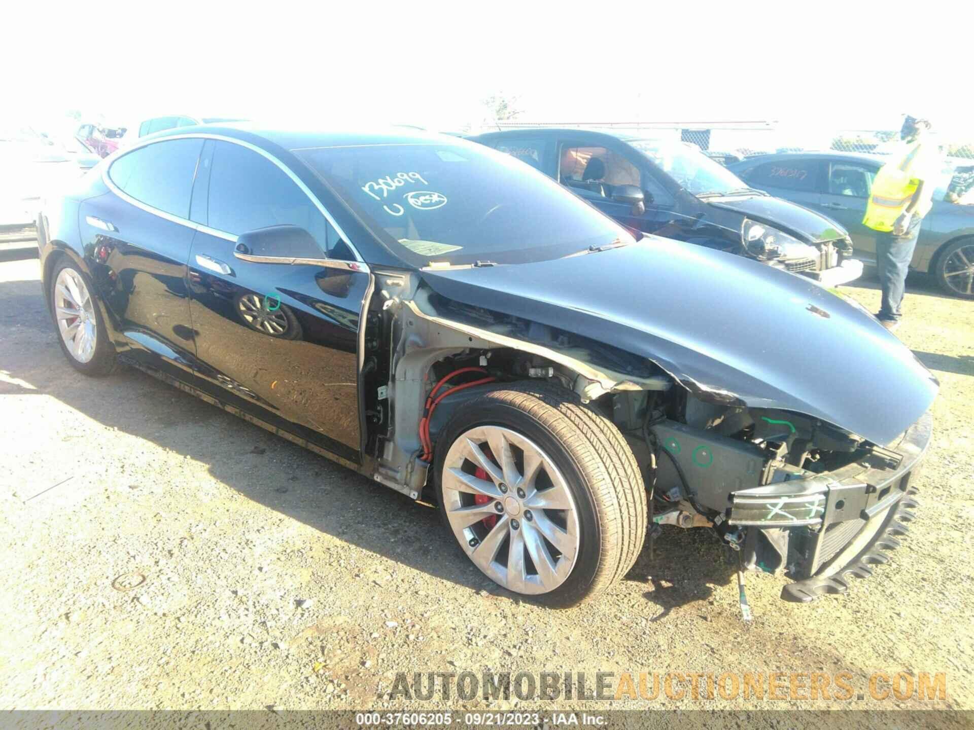 5YJSA1E42JF283737 TESLA MODEL S 2018