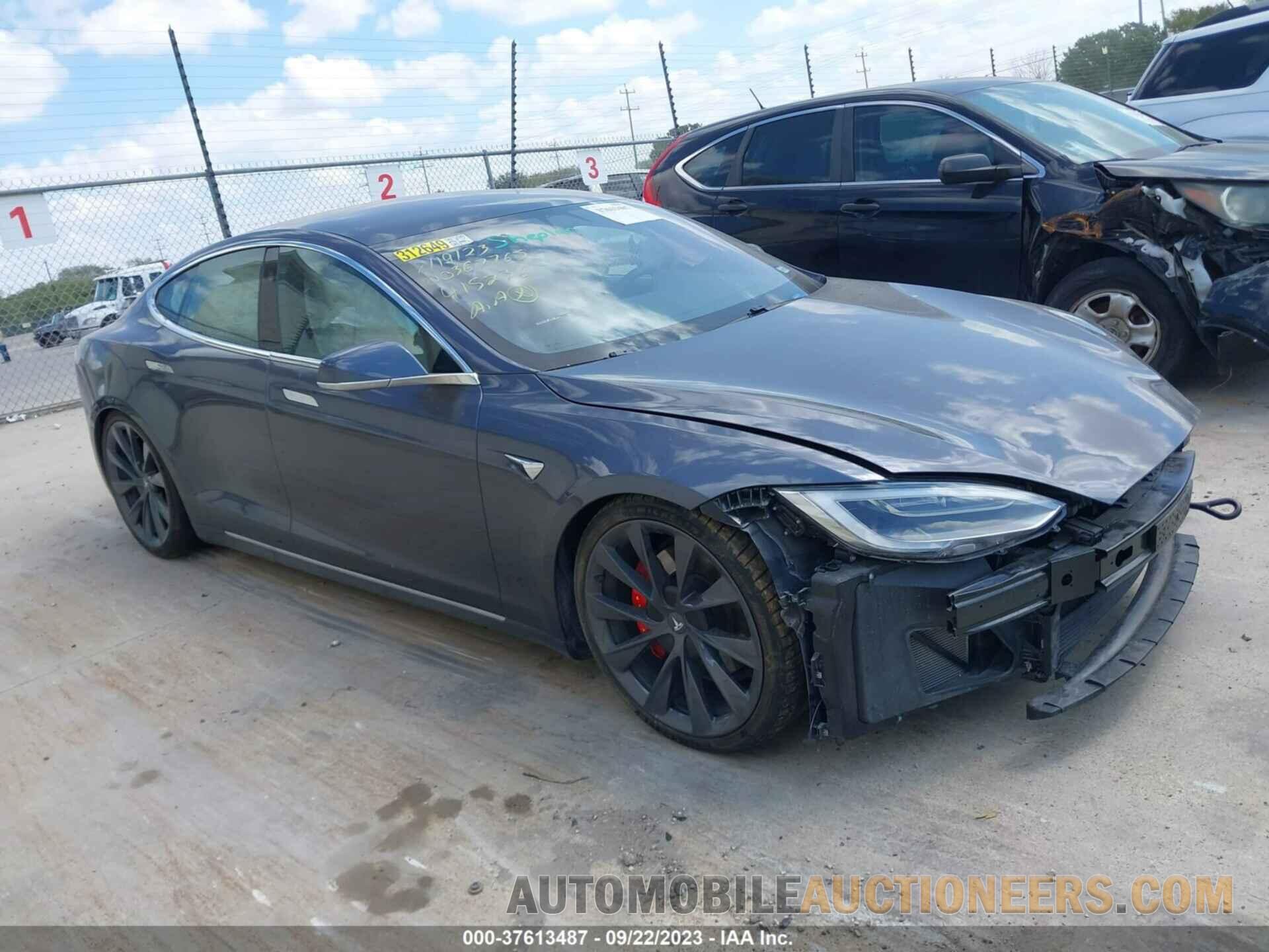 5YJSA1E42LF415236 TESLA MODEL S 2020