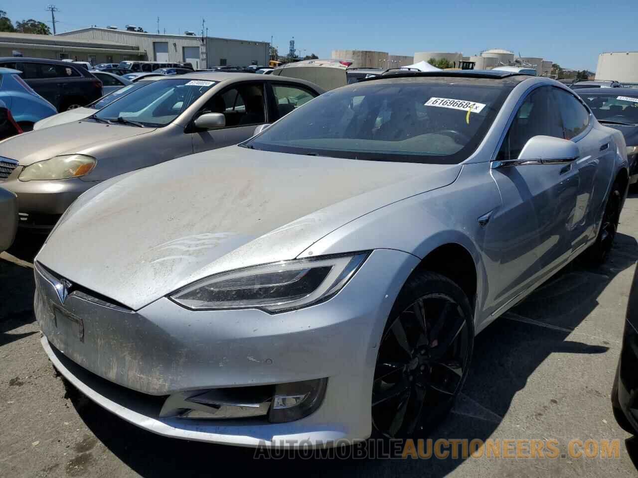 5YJSA1E43JF259513 TESLA MODEL S 2018