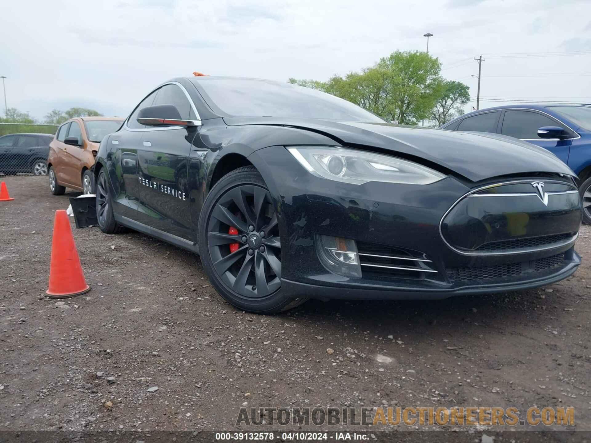 5YJSA1E44FF102015 TESLA MODEL S 2015