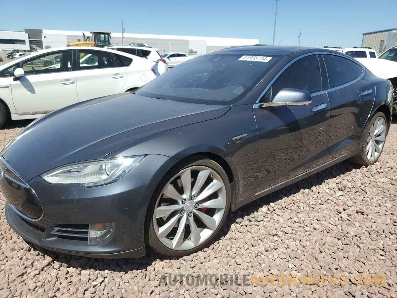 5YJSA1E44FF108560 TESLA MODEL S 2015