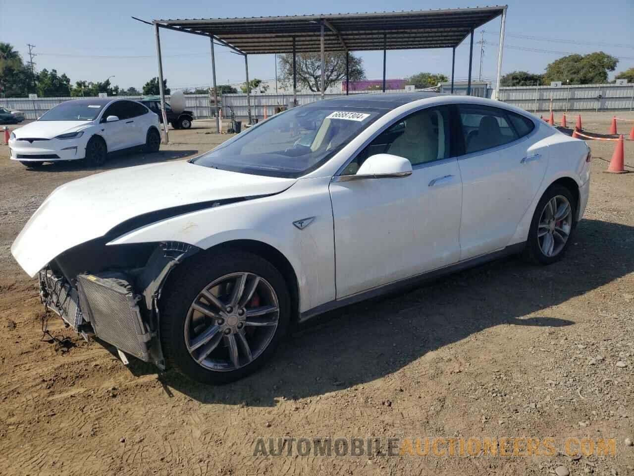 5YJSA1E44FF119199 TESLA MODEL S 2015