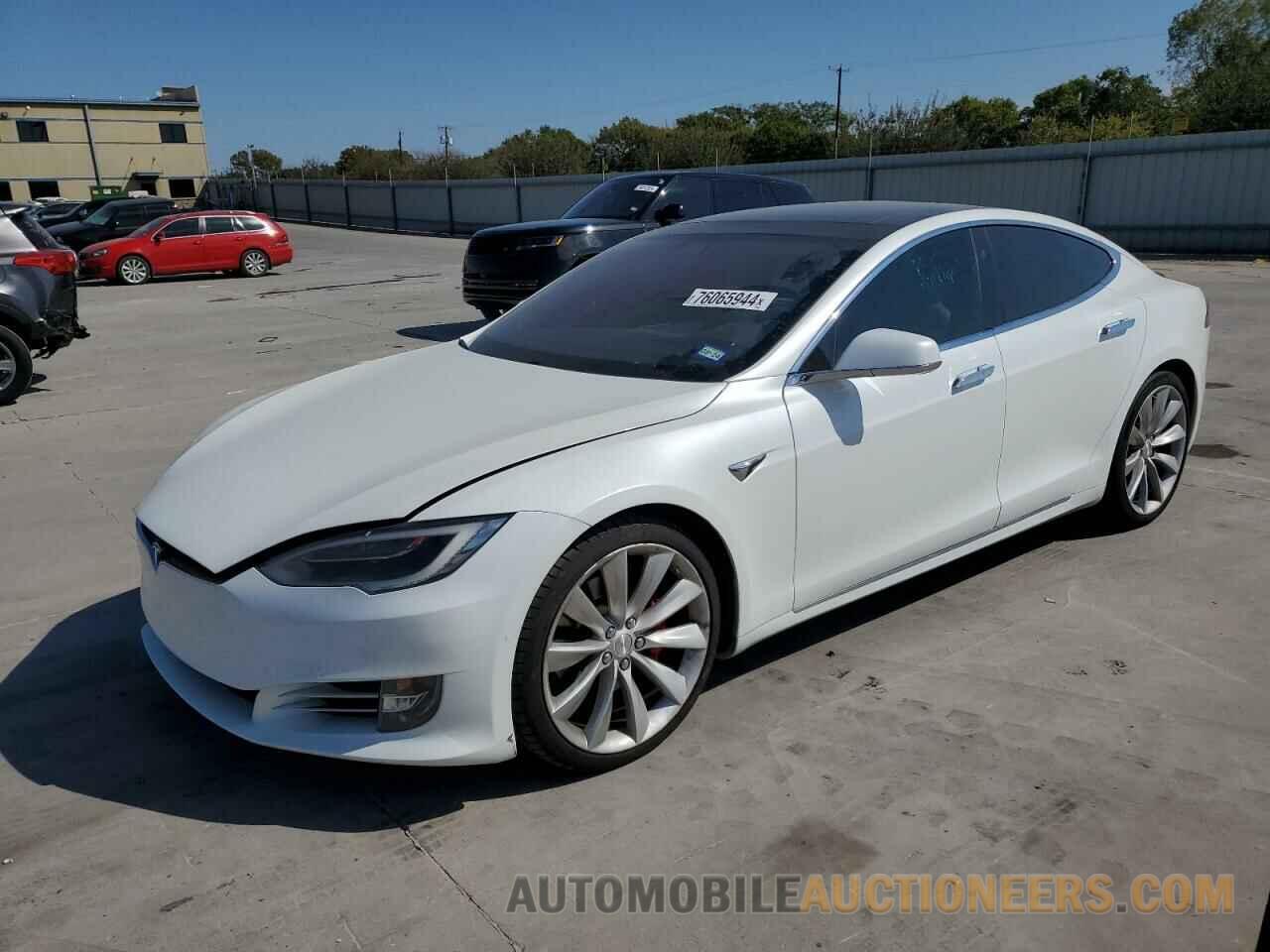 5YJSA1E44HF204790 TESLA MODEL S 2017