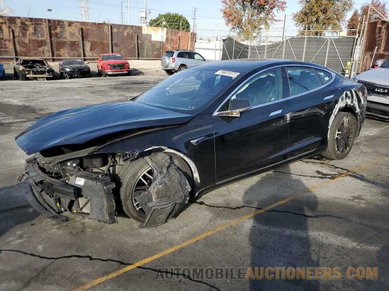 5YJSA1E44JF292374 TESLA MODEL S 2018