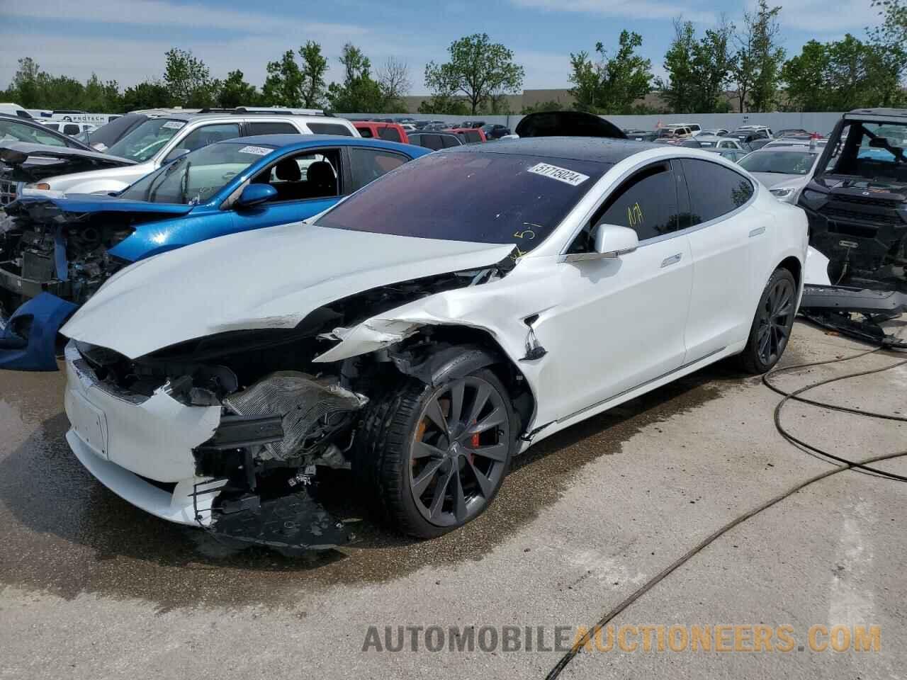 5YJSA1E44LF389092 TESLA MODEL S 2020