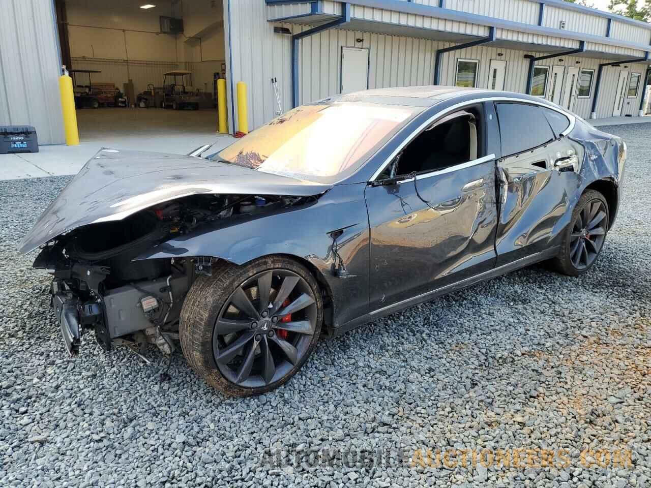 5YJSA1E45GF169403 TESLA MODEL S 2016