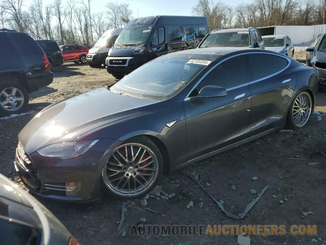 5YJSA1E46FF104221 TESLA MODEL S 2015