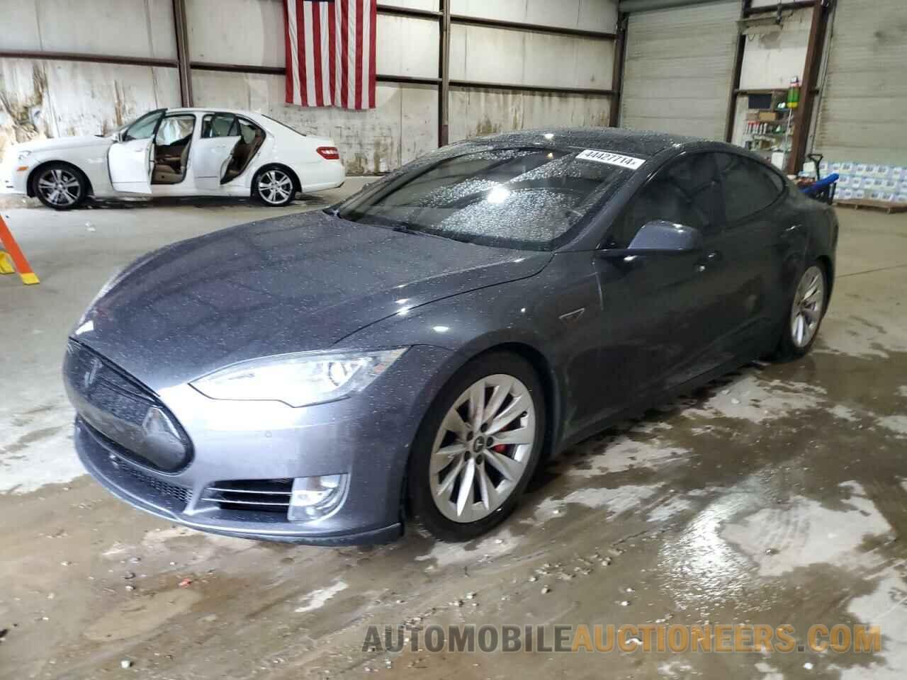 5YJSA1E46FF109631 TESLA MODEL S 2015