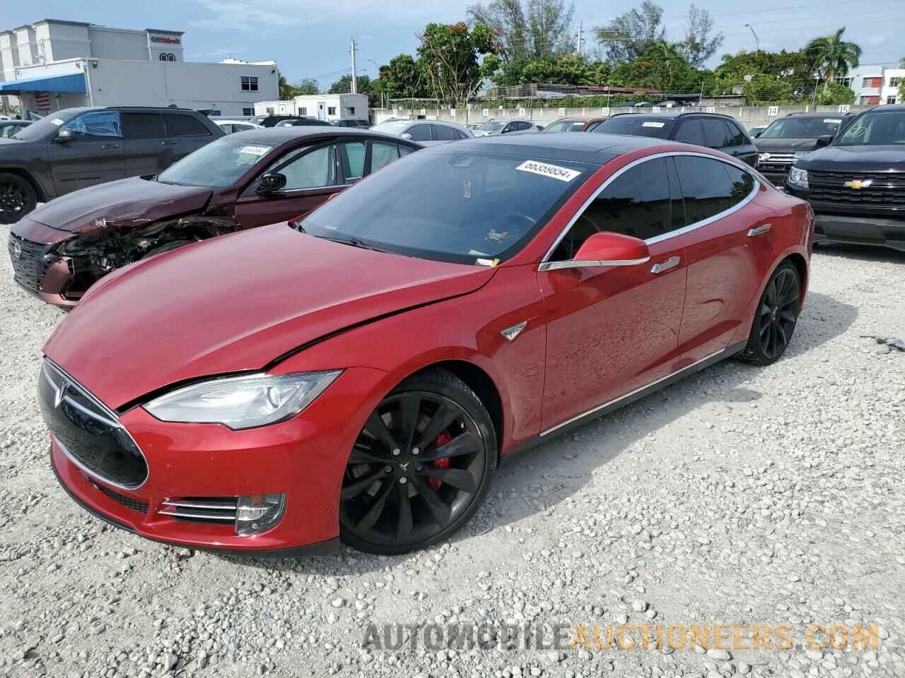 5YJSA1E46FF113985 TESLA MODEL S 2015