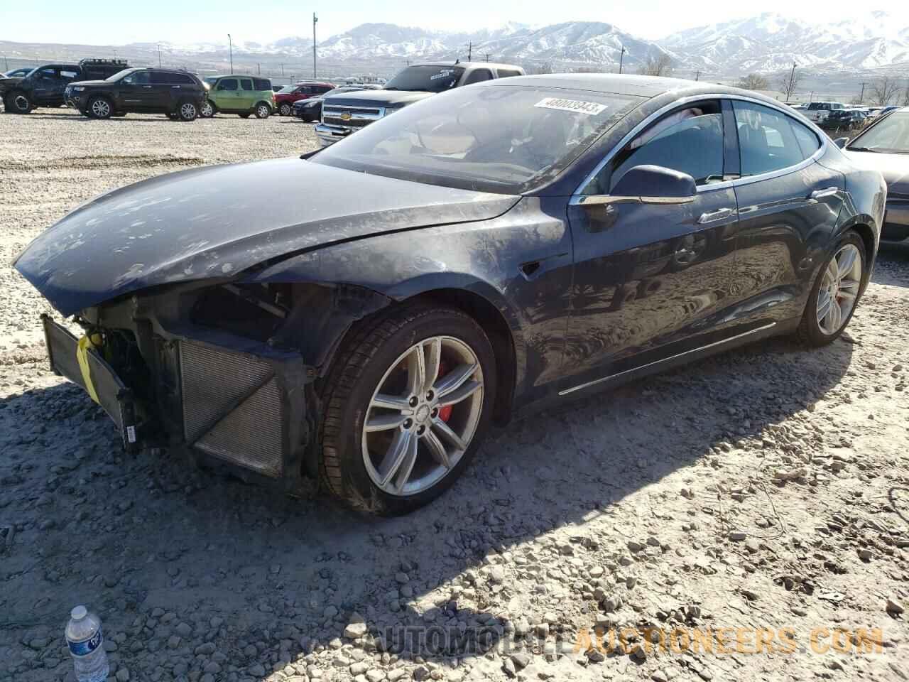 5YJSA1E46FF116109 TESLA MODEL S 2015