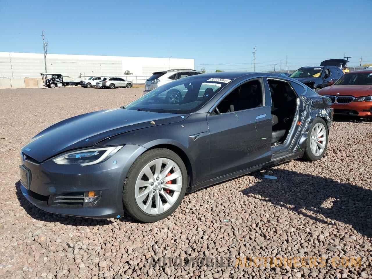 5YJSA1E46HF215323 TESLA MODEL S 2017