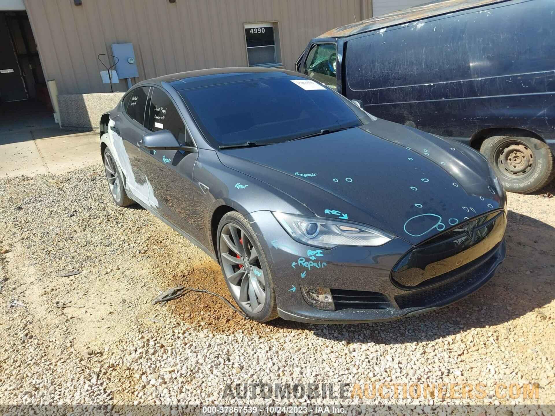 5YJSA1E47FF102557 TESLA MODEL S 2015