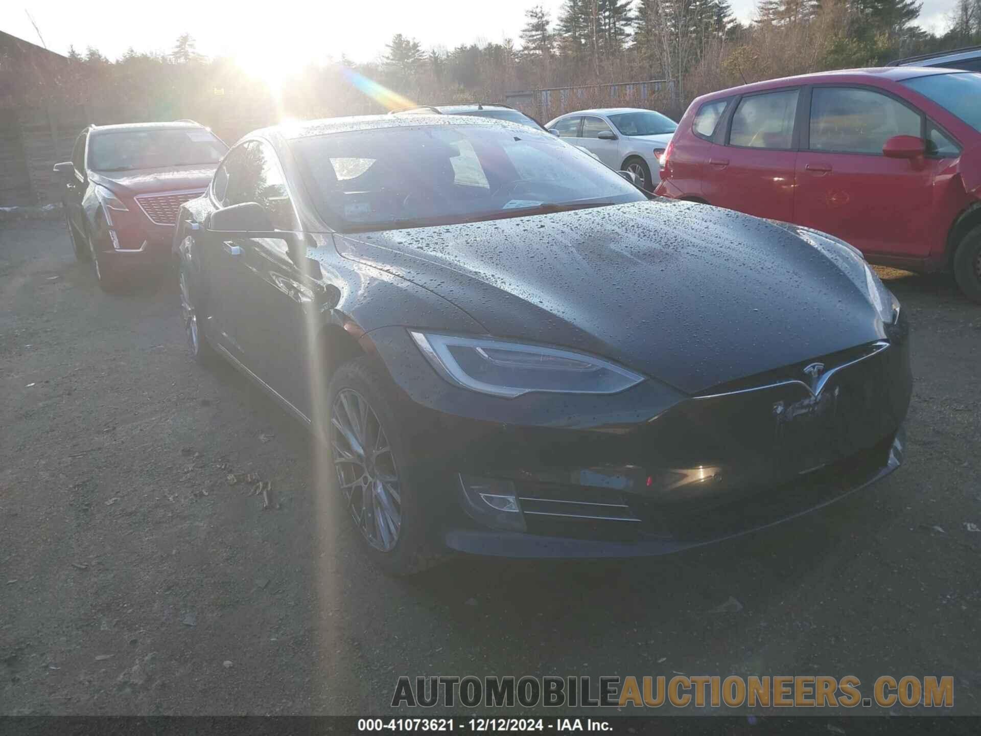 5YJSA1E47JF263208 TESLA MODEL S 2018