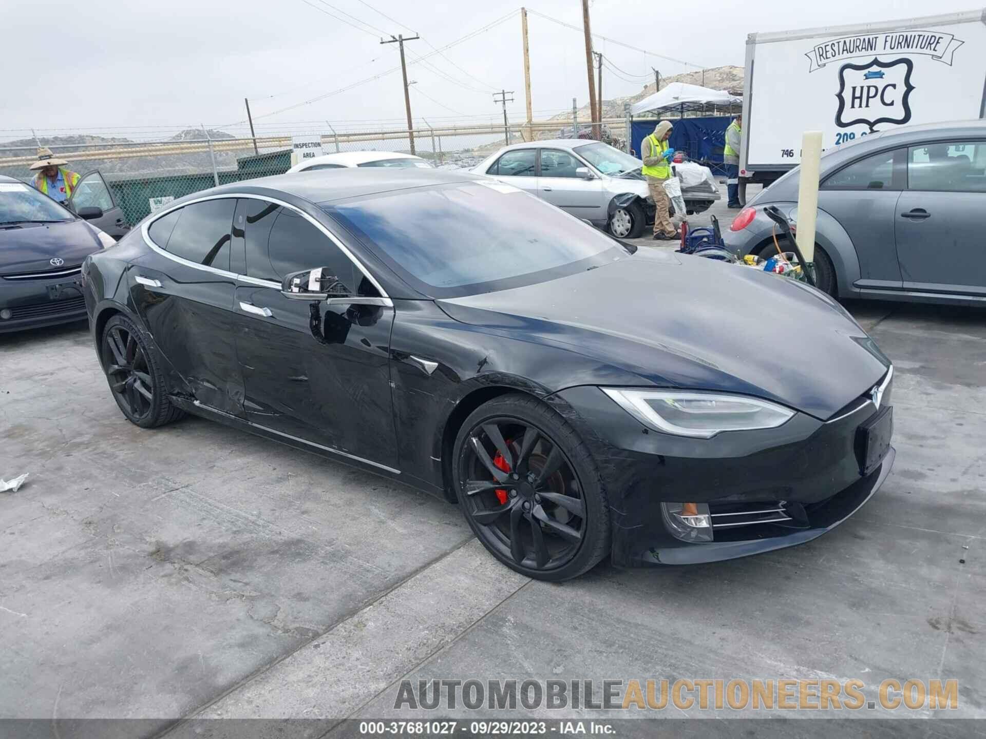 5YJSA1E47JF282776 TESLA MODEL S 2018