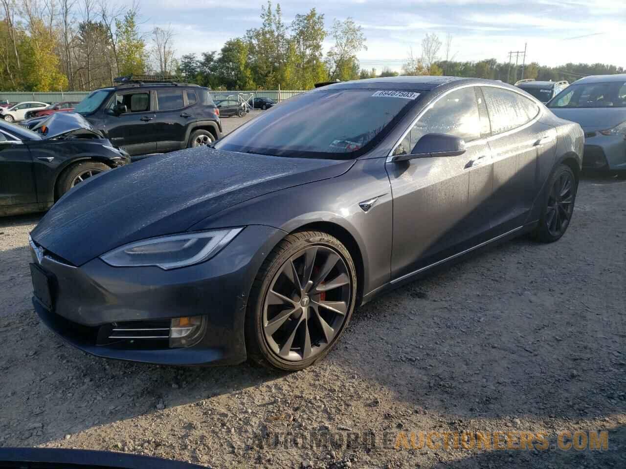 5YJSA1E47JF284298 TESLA MODEL S 2018