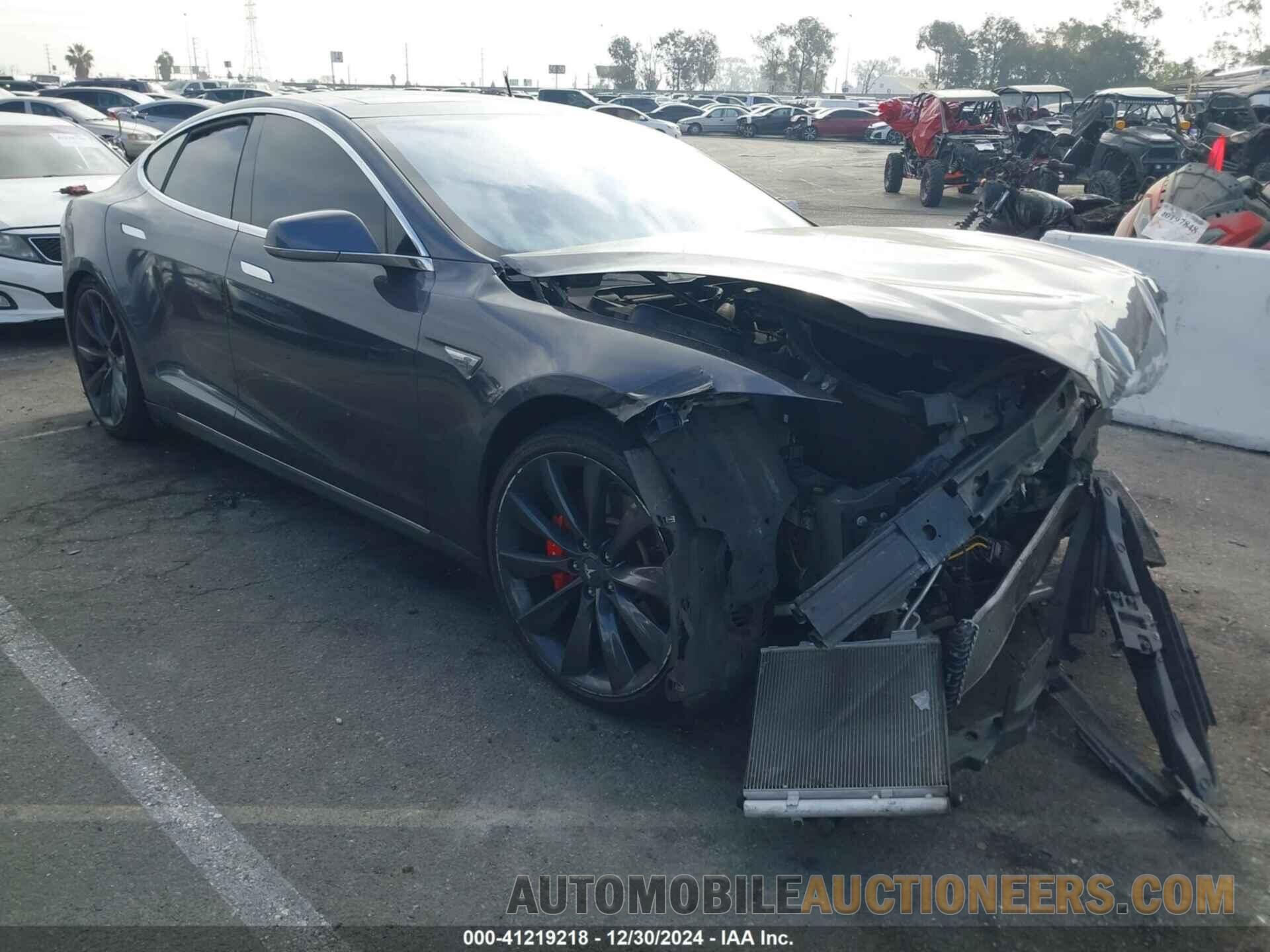 5YJSA1E48FF112739 TESLA MODEL S 2015