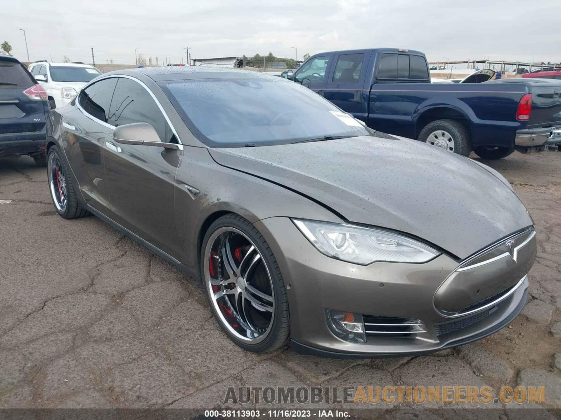 5YJSA1E48GF120227 TESLA MODEL S 2016