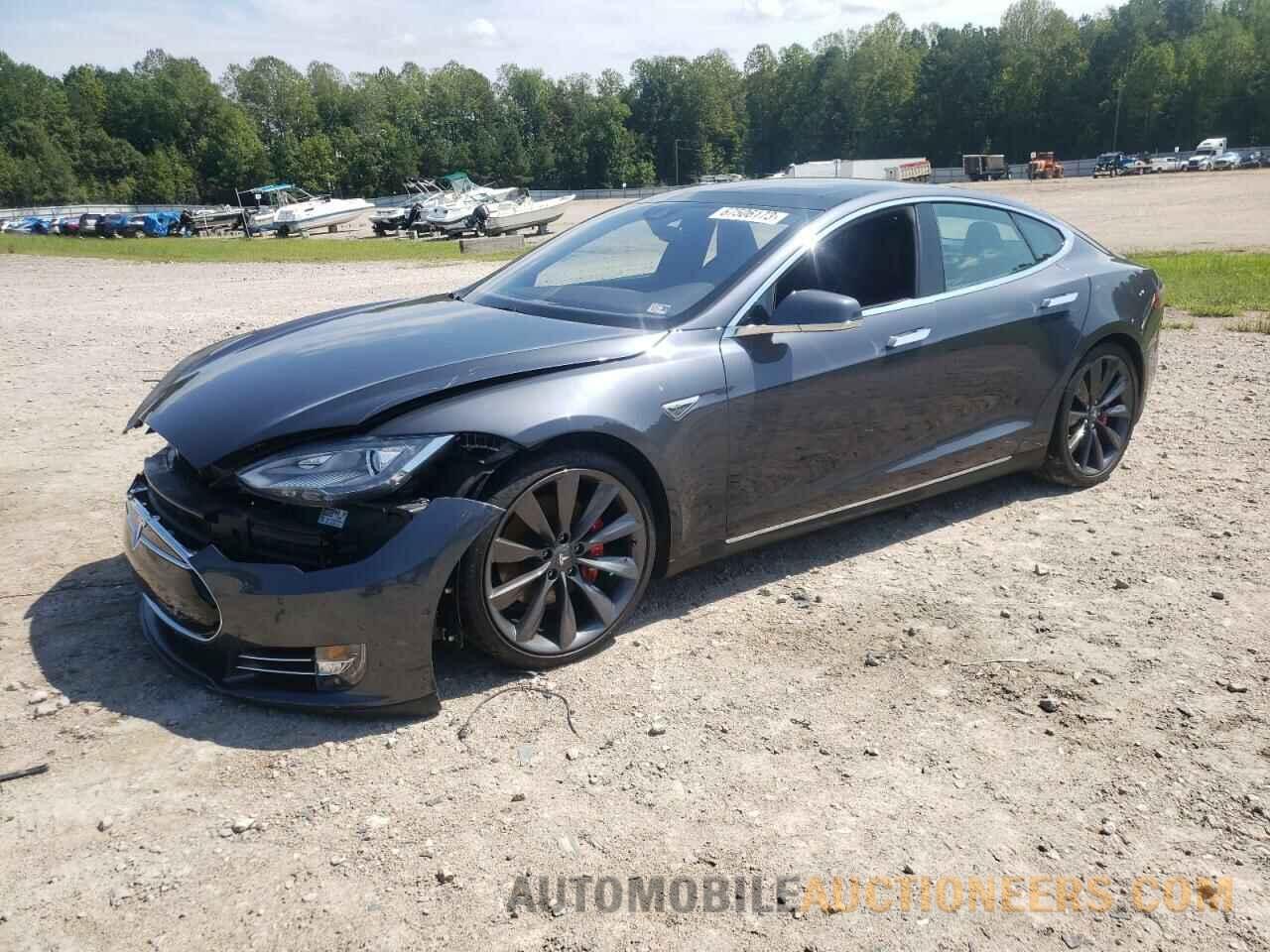 5YJSA1E48GF124004 TESLA MODEL S 2016