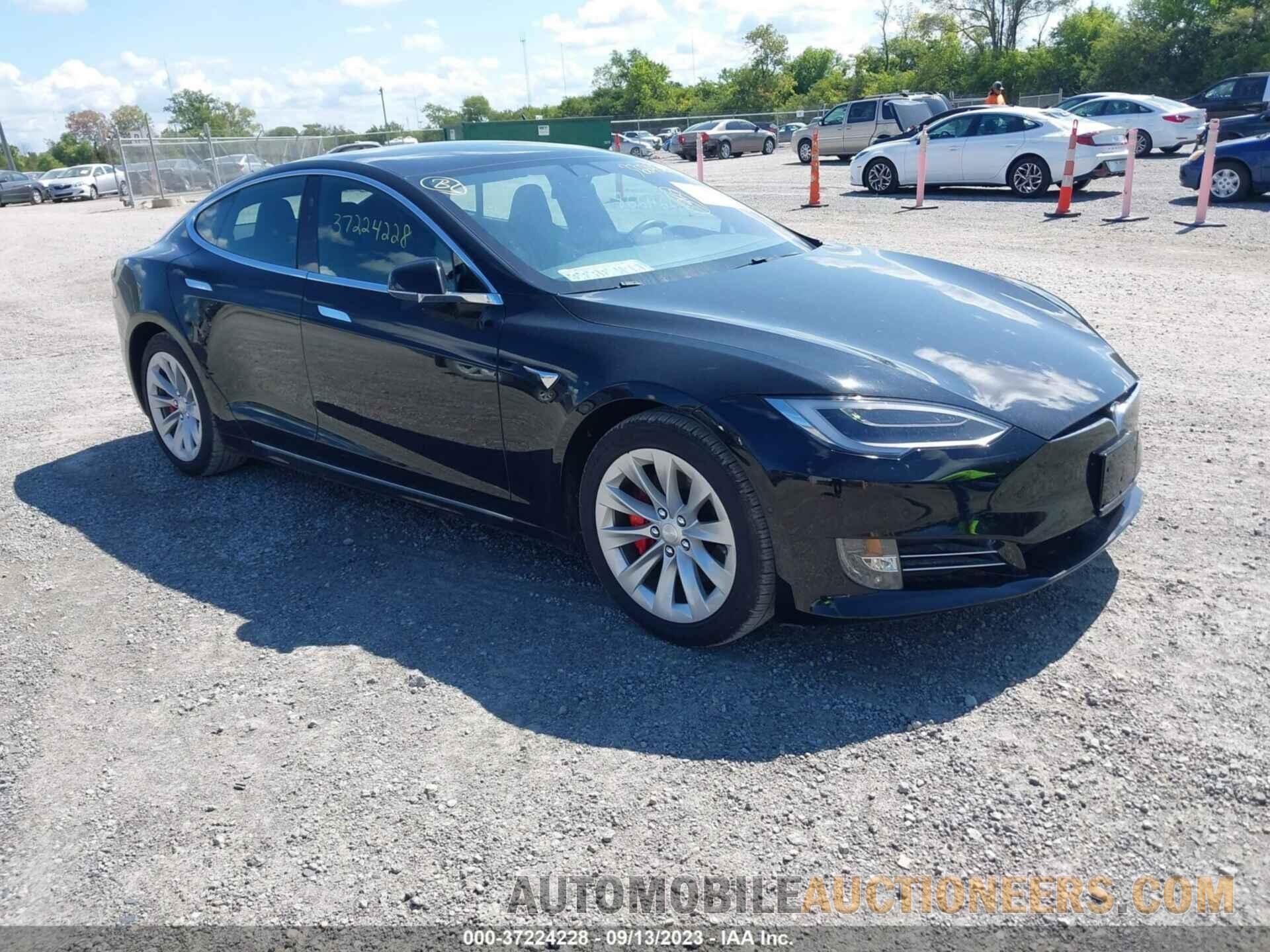 5YJSA1E4XJF276020 TESLA MODEL S 2018