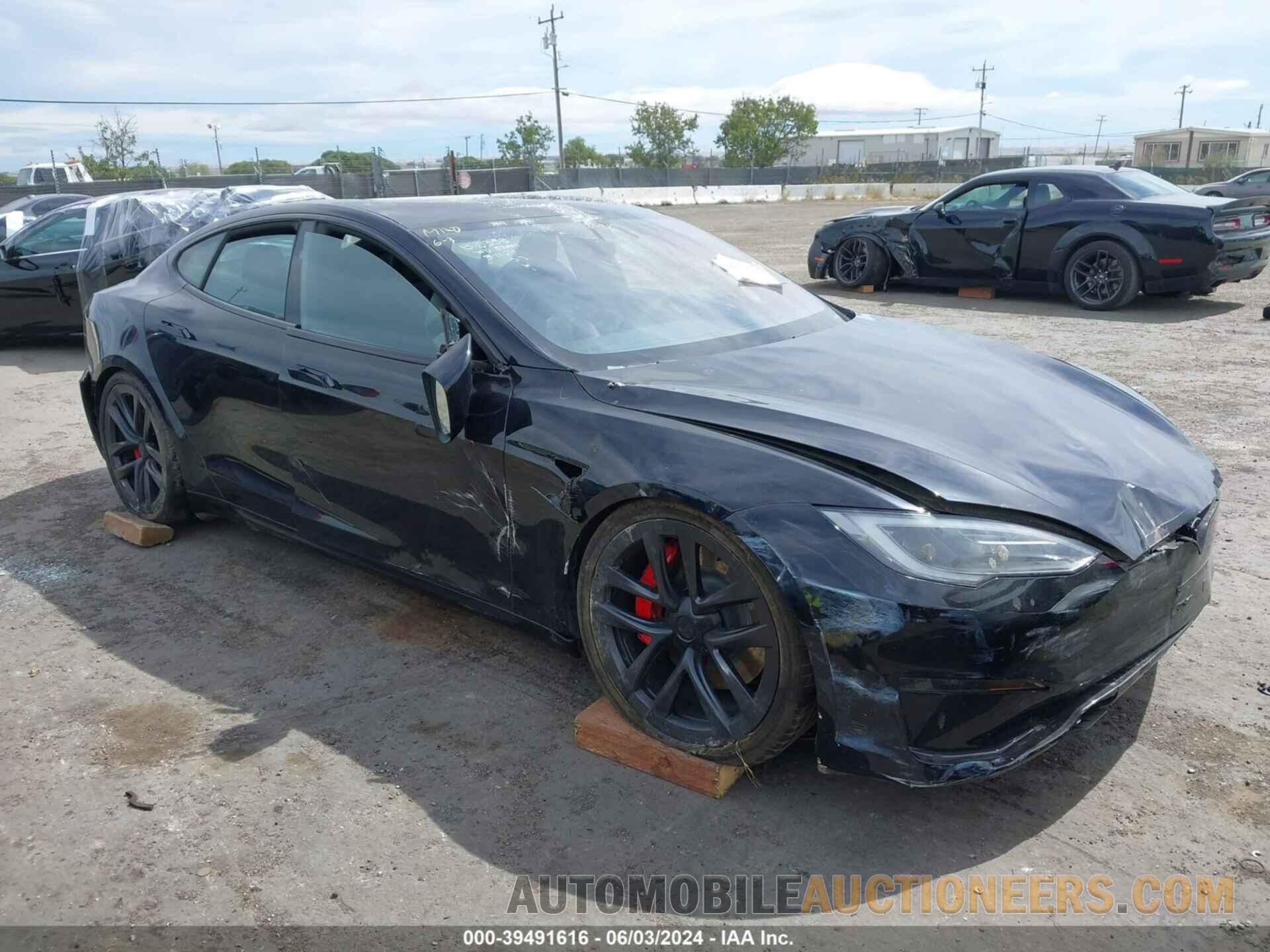 5YJSA1E69RF533777 TESLA MODEL S 2024