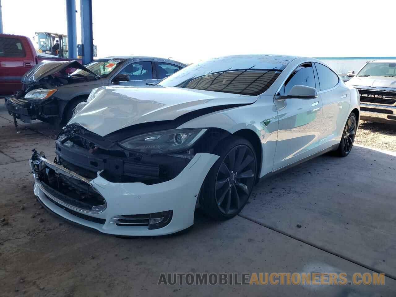 5YJSA1H12FF092781 TESLA MODEL S 2015