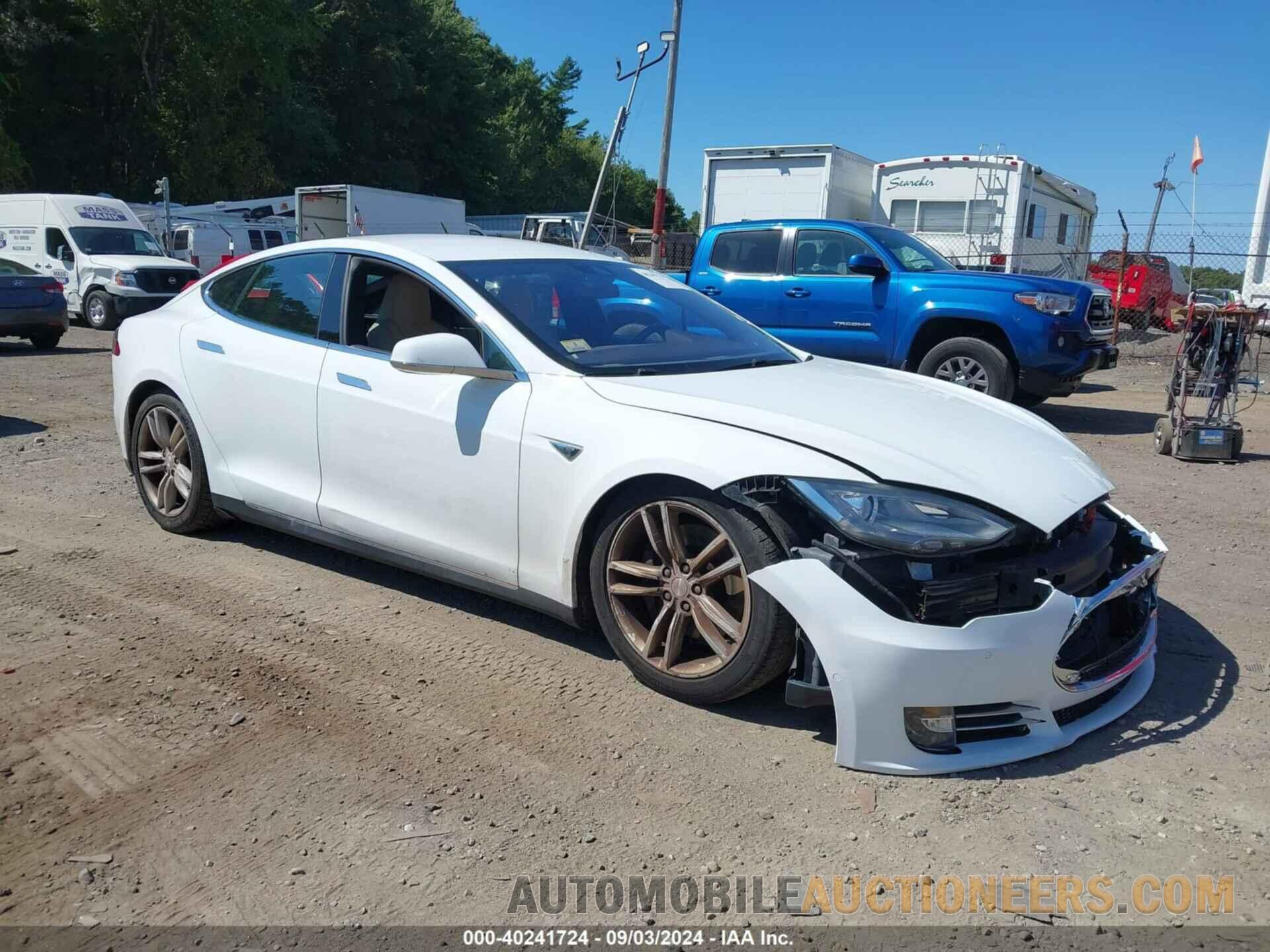 5YJSA1H12FF095518 TESLA MODEL S 2015