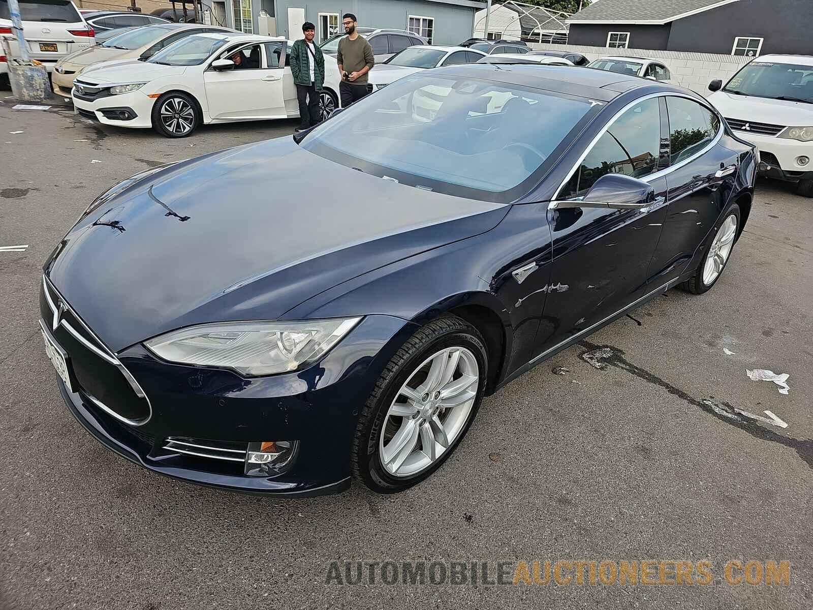 5YJSA1H12FFP77394 Tesla Model S 2015