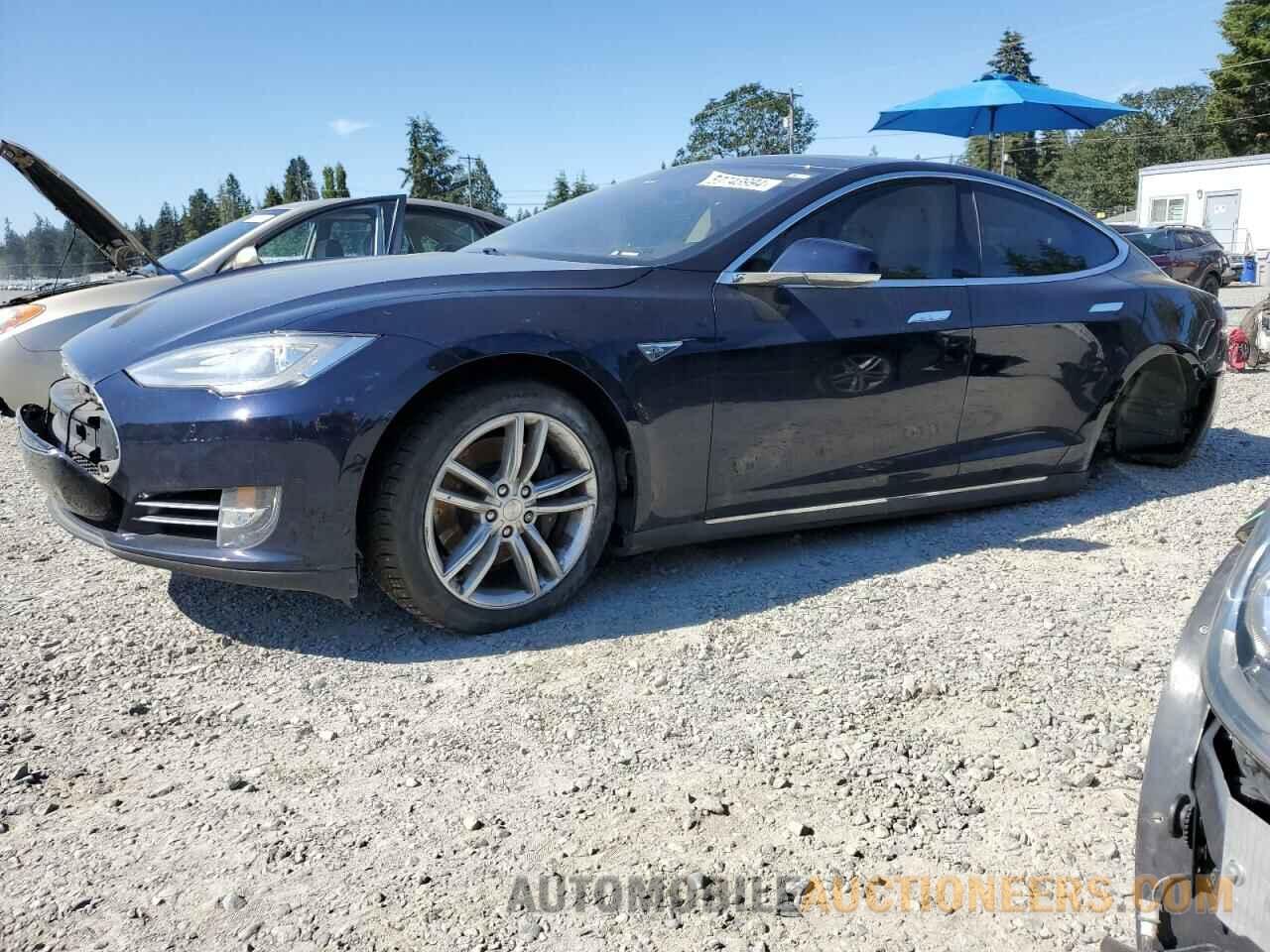 5YJSA1H15FF084240 TESLA MODEL S 2015