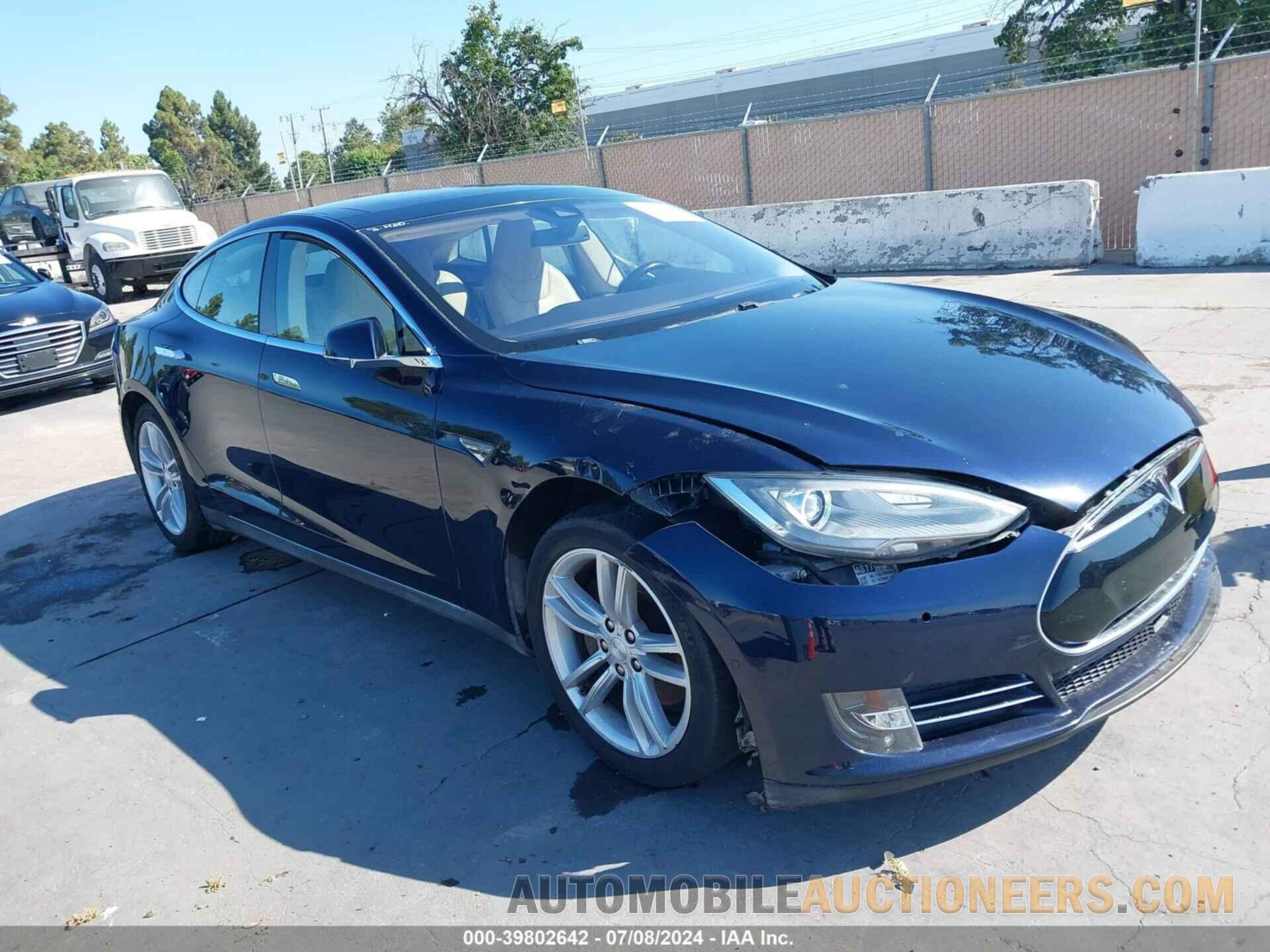 5YJSA1H18FFP75018 TESLA MODEL S 2015