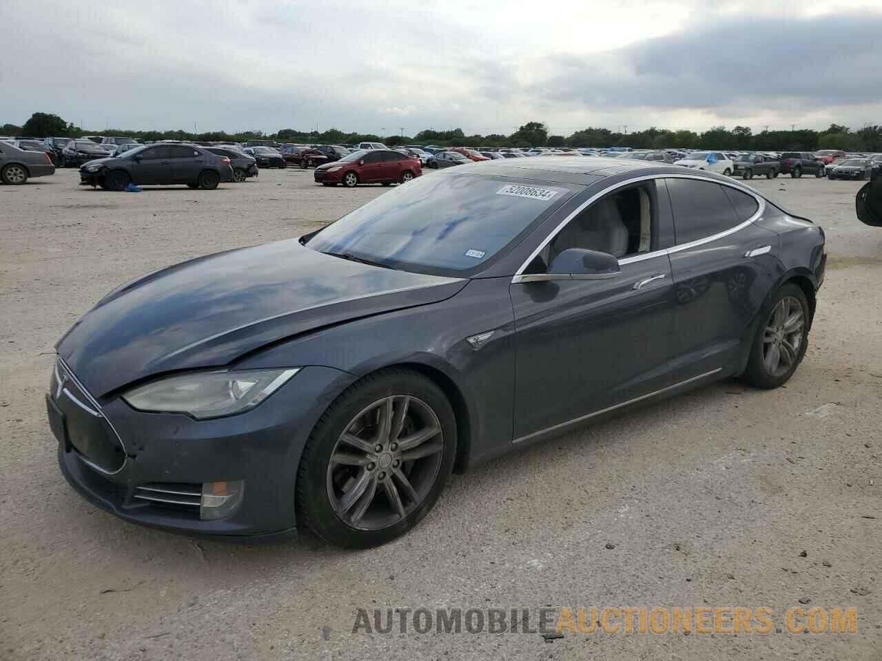 5YJSA1H1XFF081950 TESLA MODEL S 2015