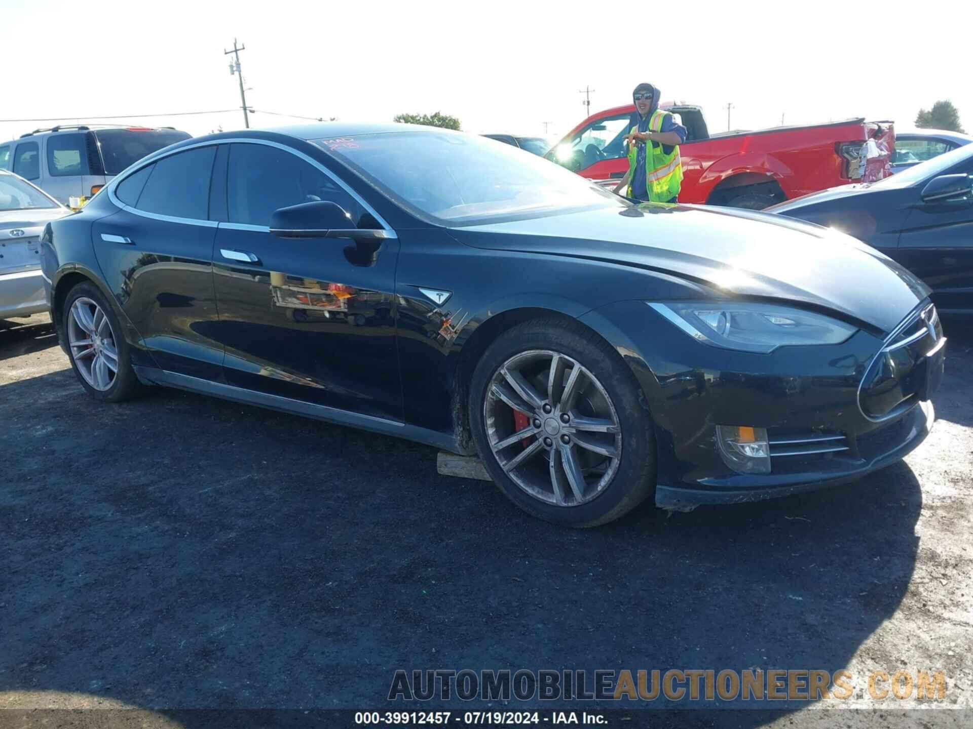 5YJSA1H21FFP79842 TESLA MODEL S 2015