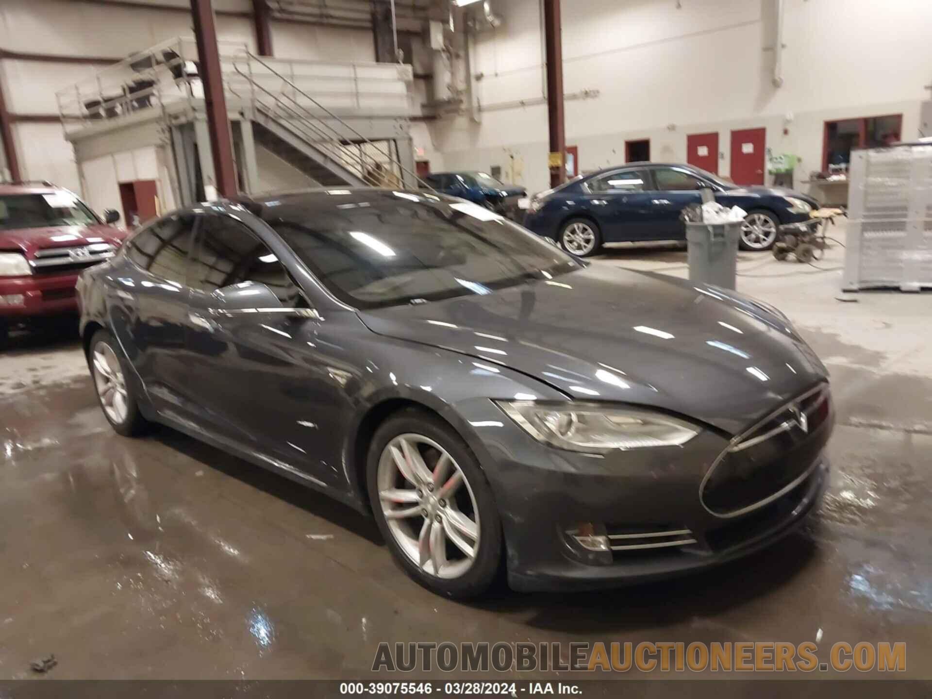 5YJSA1H22FF091090 TESLA MODEL S 2015