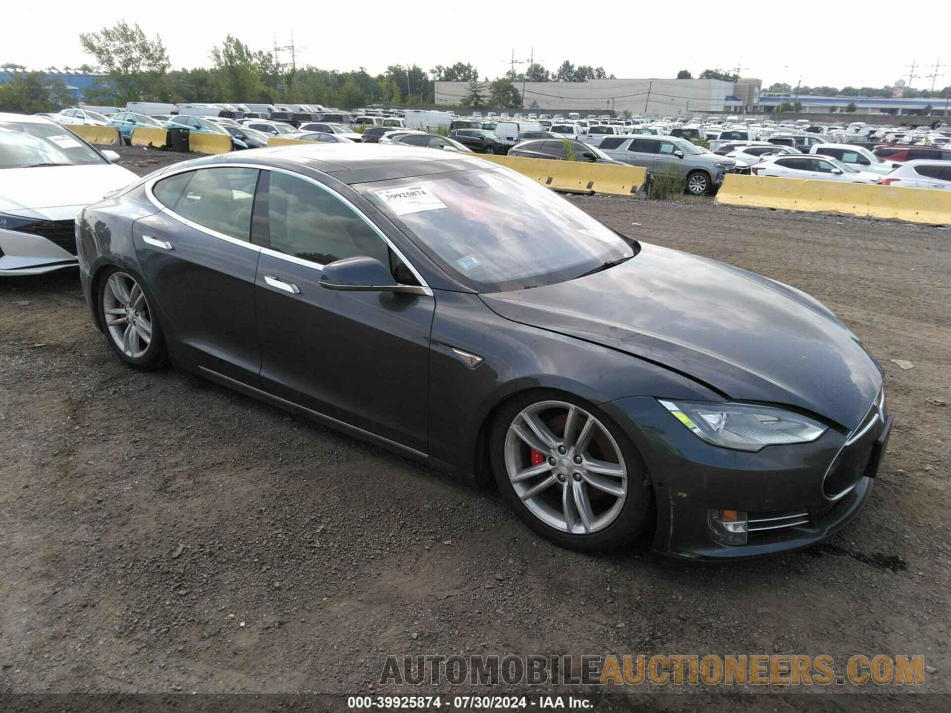 5YJSA1H22FFP69014 TESLA MODEL S 2015