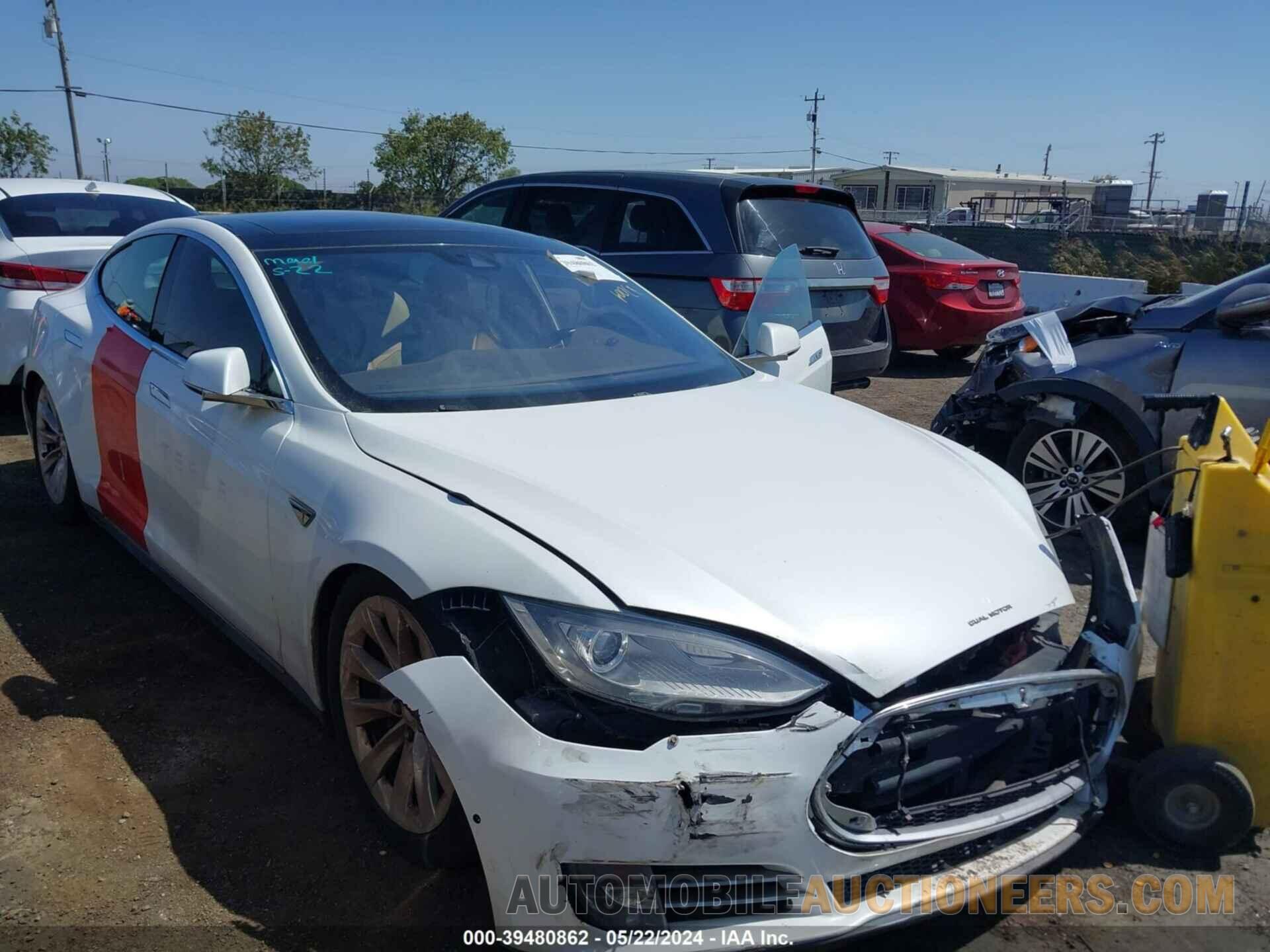 5YJSA1H22FFP73516 TESLA MODEL S 2015