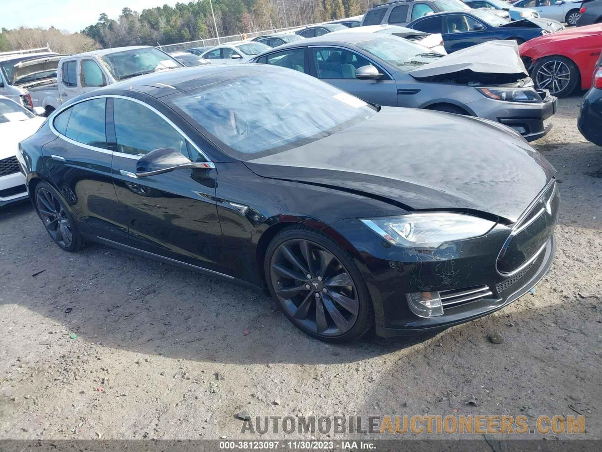 5YJSA1H23FF084553 TESLA MODEL S 2015