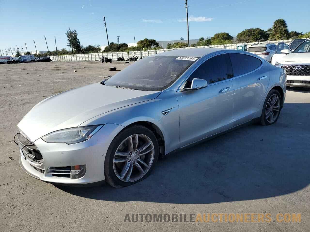 5YJSA1H25FF088314 TESLA MODEL S 2015