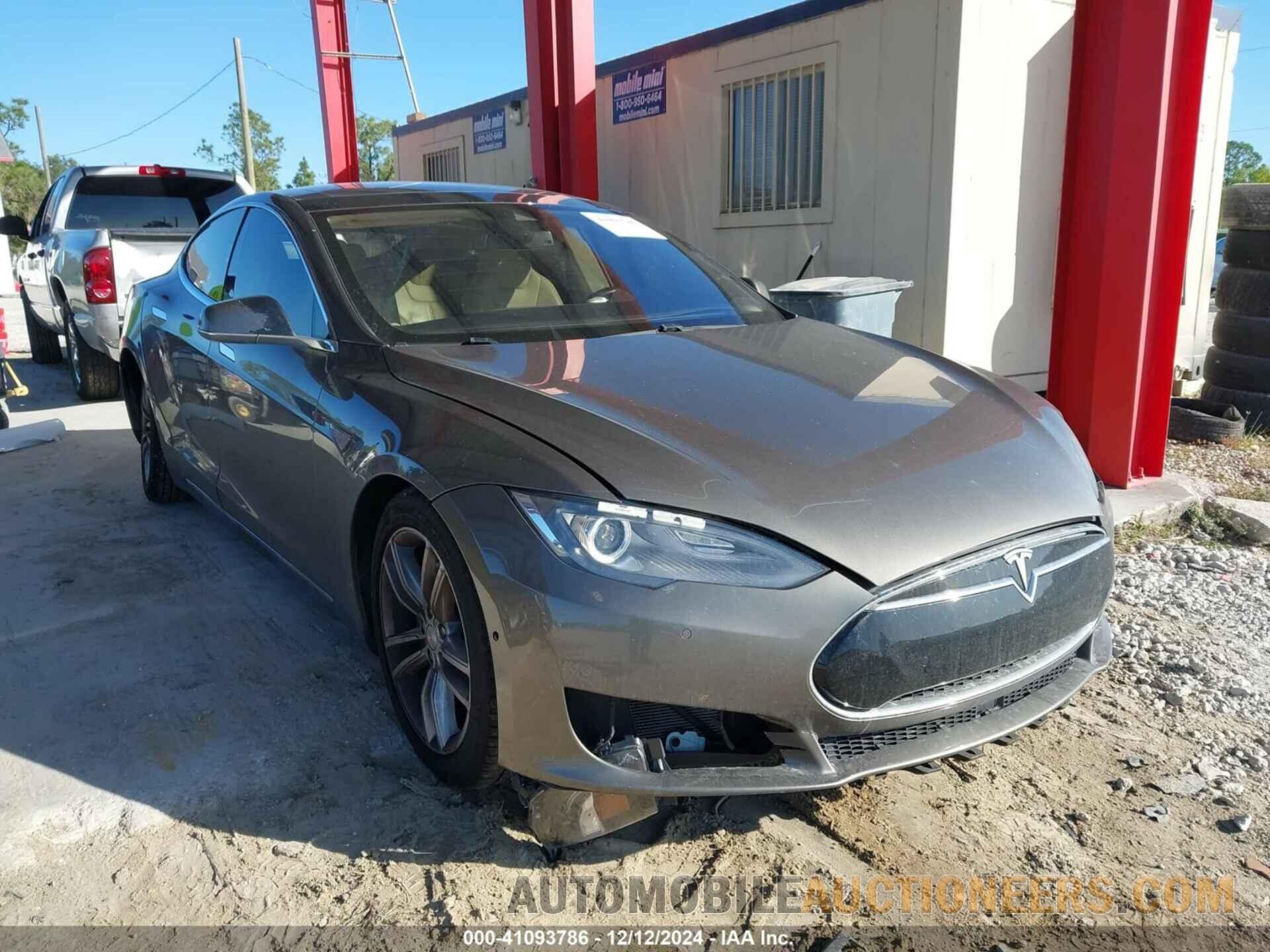 5YJSA1H25FF092928 TESLA MODEL S 2015