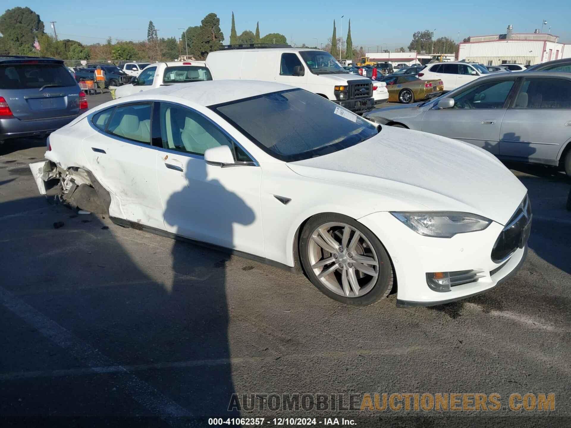 5YJSA1H25FFP69590 TESLA MODEL S 2015