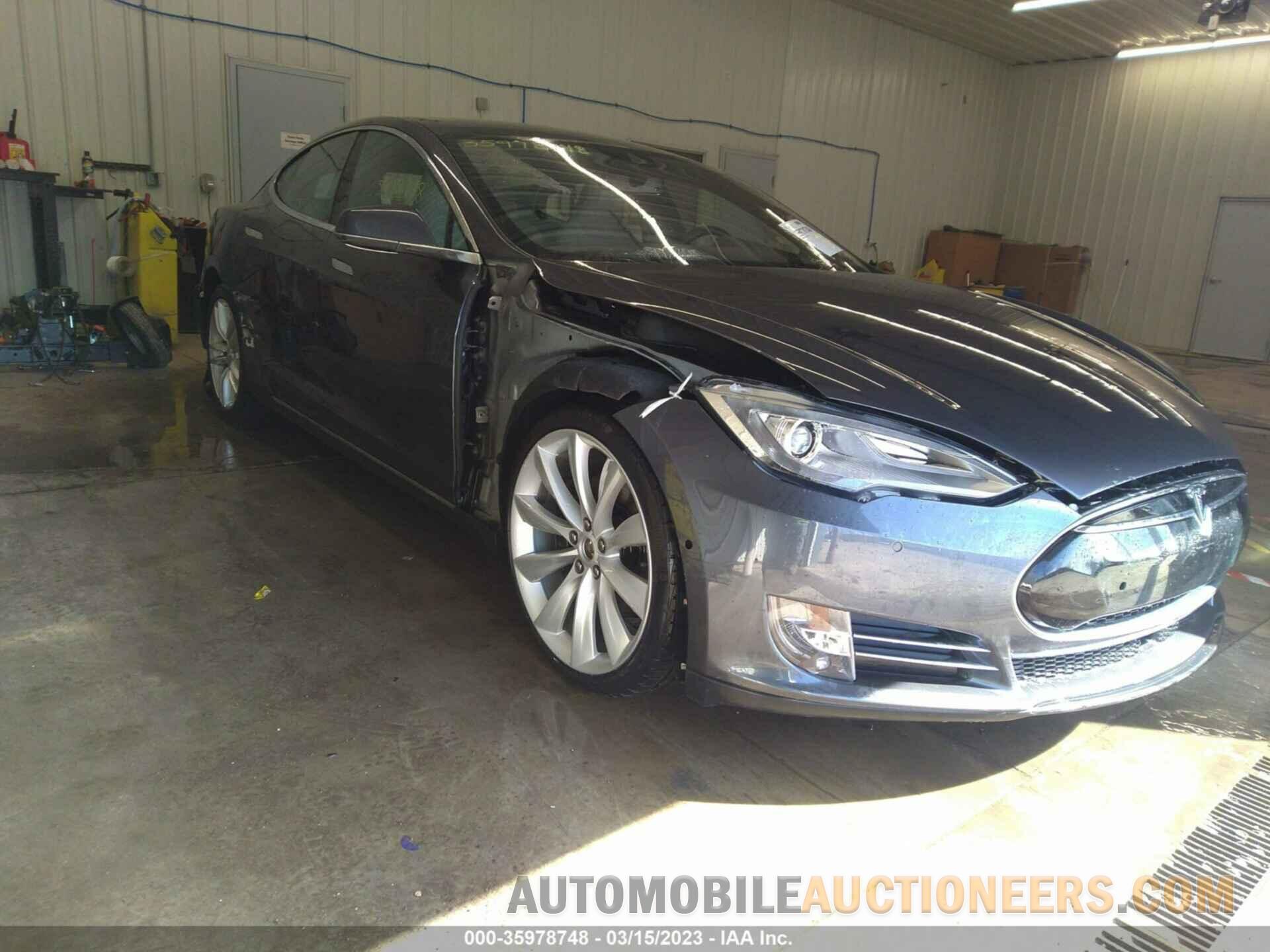 5YJSA1H26FFP78685 TESLA MODEL S 2015