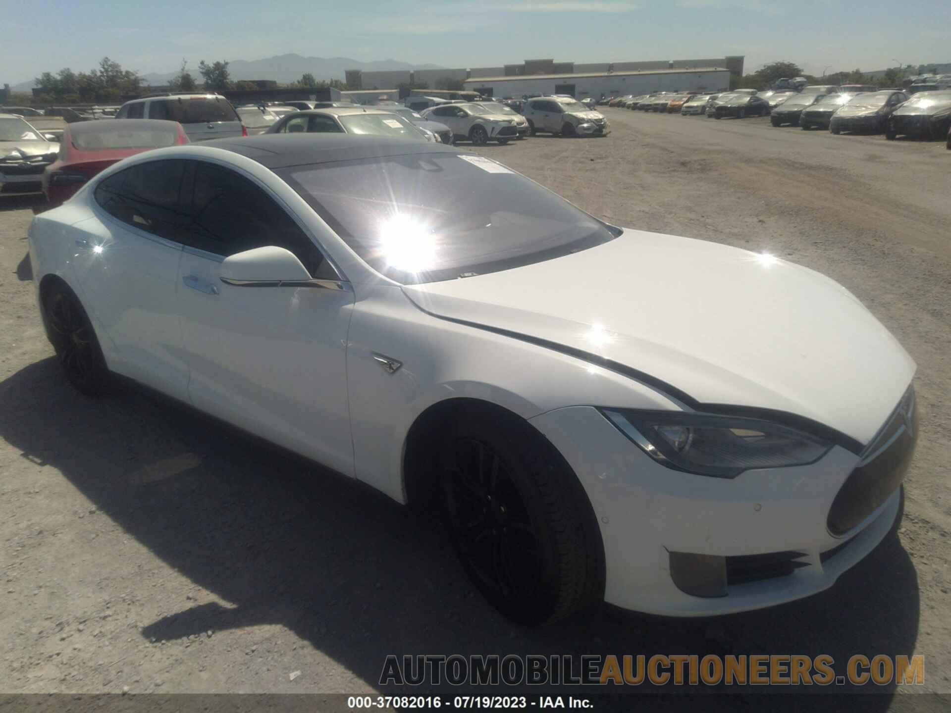 5YJSA1H28FF098349 TESLA MODEL S 2015