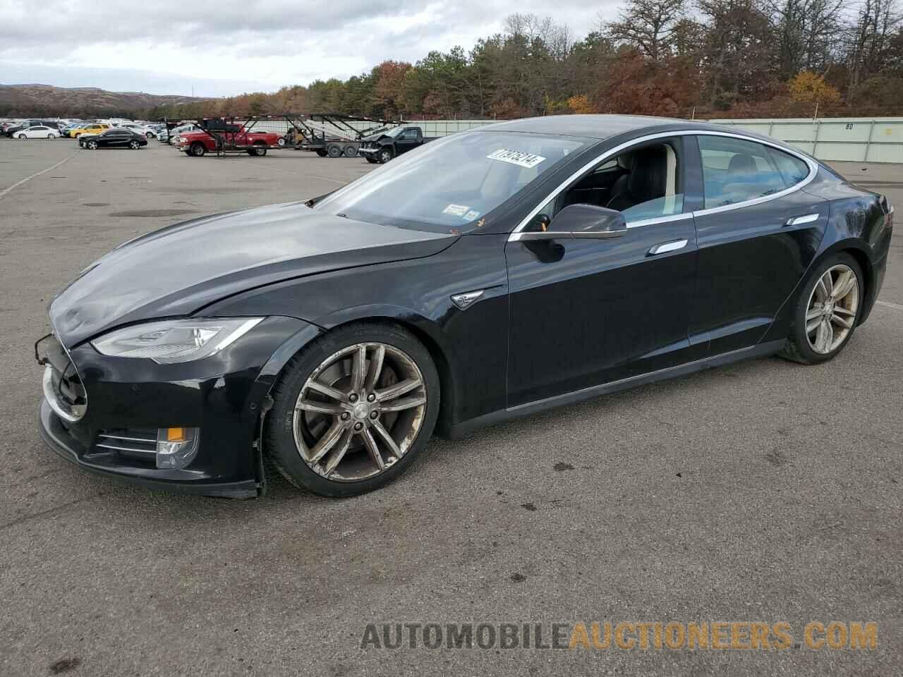 5YJSA1H28FFP69762 TESLA MODEL S 2015