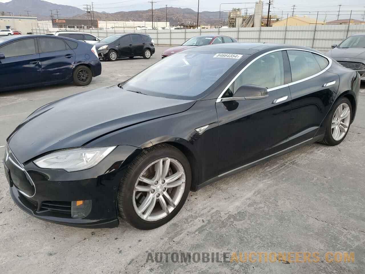 5YJSA1H29FF083472 TESLA MODEL S 2015