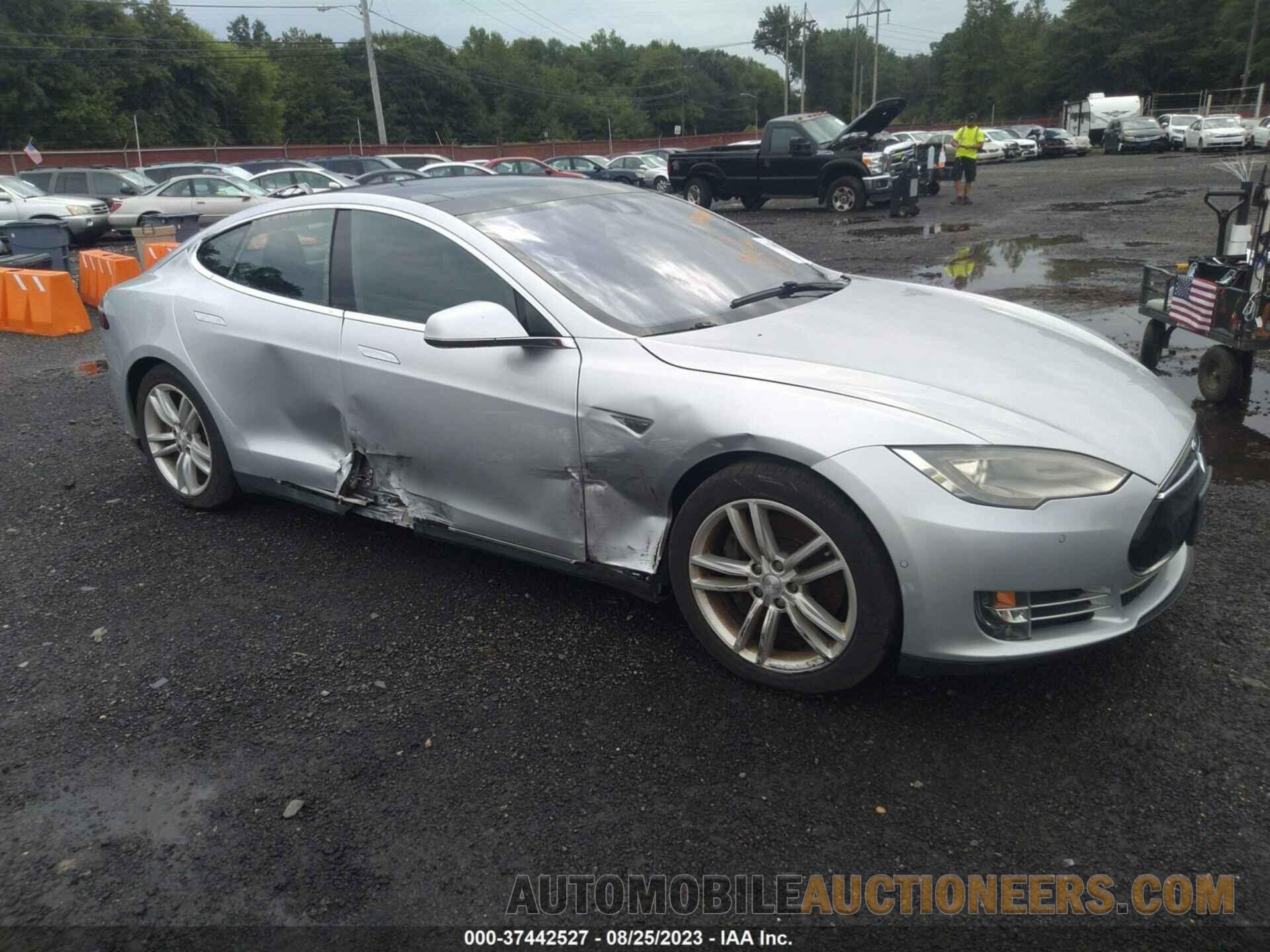 5YJSA1H2XFF081407 TESLA MODEL S 2015